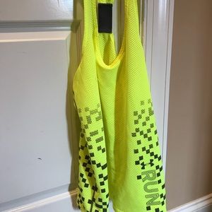 UnderArmour Dri-fit top